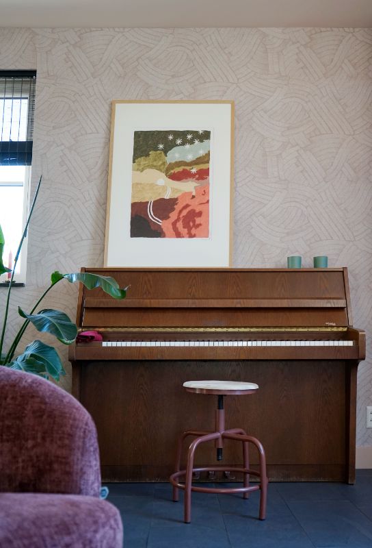 Klassieke houten piano.