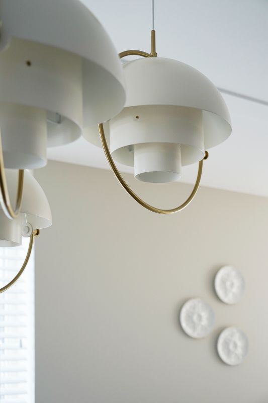 Chique hanglampen wit met goud.