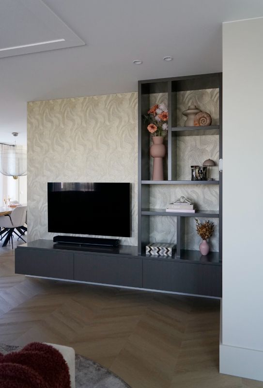 Tv meubel donkerhout.